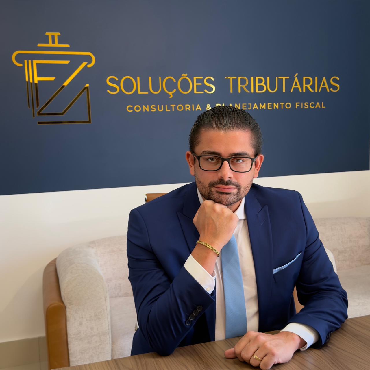 Fernándo Silva no escritório da FS Soluções Tributárias